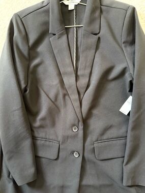 Old Navy Black Two-Button Blazer NWT Large